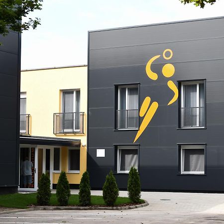 Skc Siofok Aparthotel Bagian luar foto